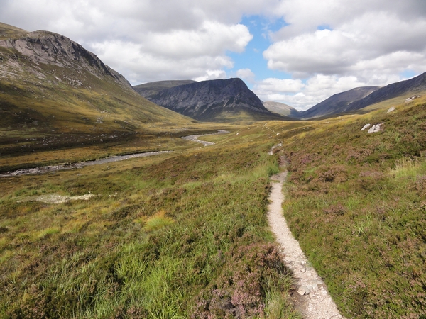 Firmer track towards the Devils Point